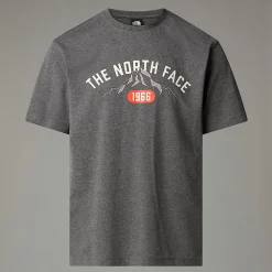 Hombre The North Face Camisetas Y Camisas<Camiseta Con Estampado Gráfico Varsity Para Hombre